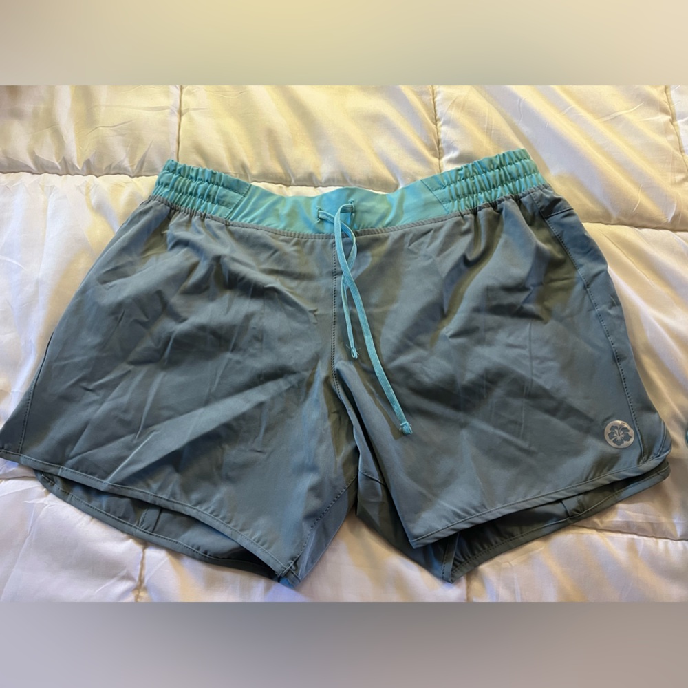 Burnside board shorts, brand, new security, zipper,in back size M